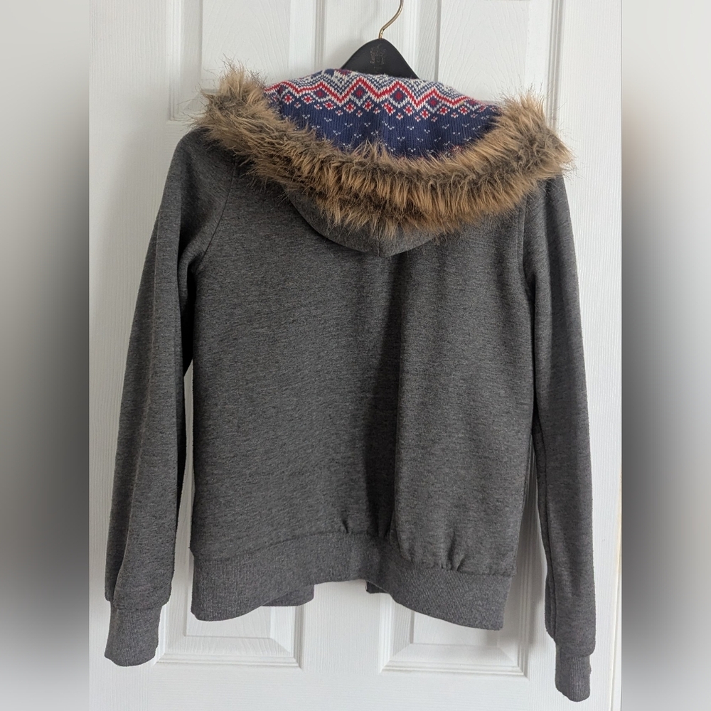 Y2K Vtg Ladies Size 10 Gray Hoodie w/Faux Fur Trim & PomPoms ❄️ Knitted Pattern - Picture 3 of 8